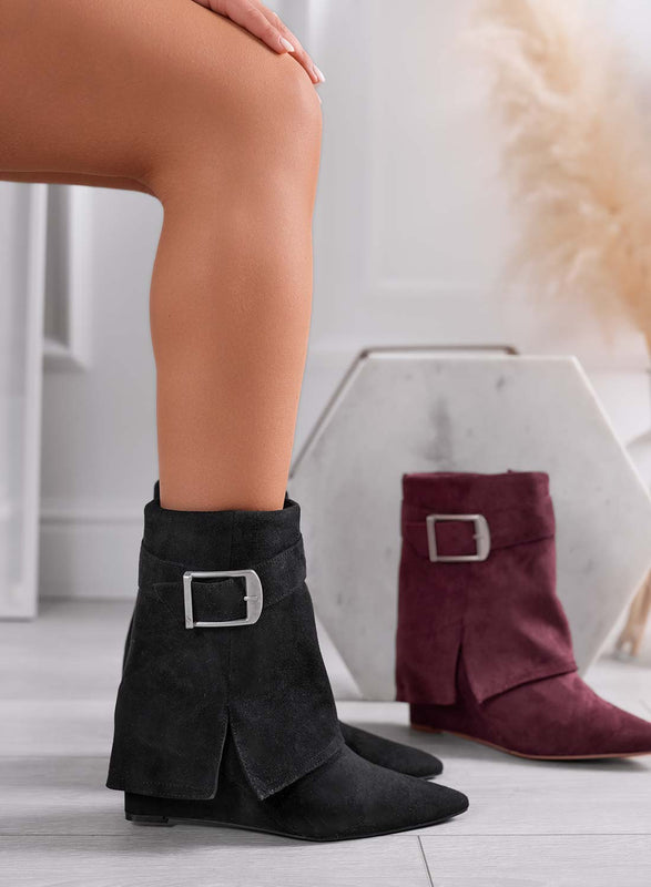 HARPER - Bottines noires en suède avec revers et semelle compensée