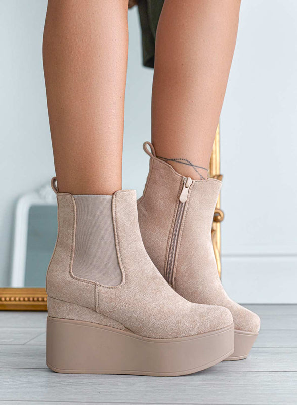 SPAIN - Bottines Alexoo beiges à semelle compensée et élastique latéral