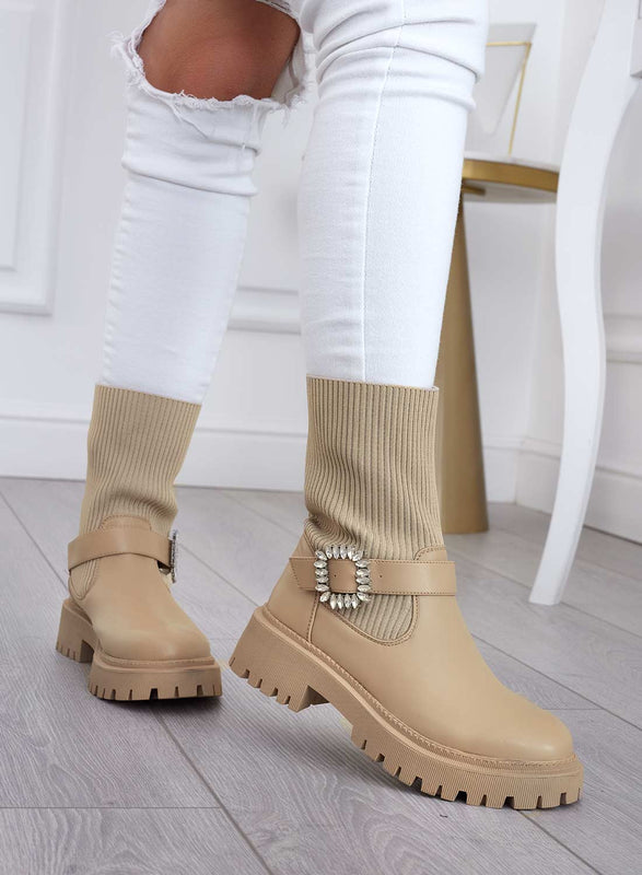MINERVA - Bottines en tissu beige avec boucle bijou