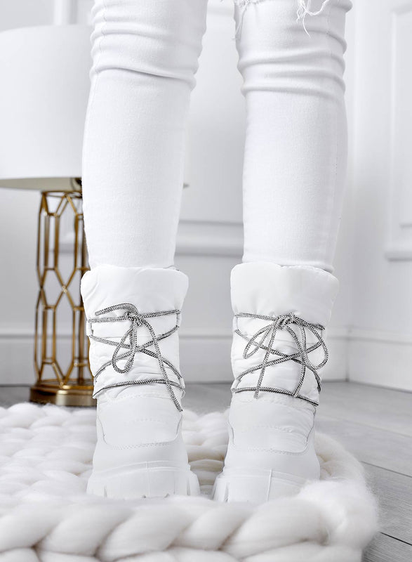 TINA - Bottines matelassées blanches à lacets en strass