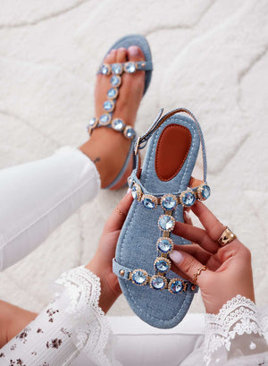 LUCINDA - Sandales plates bijou en jean bleu avec pierres