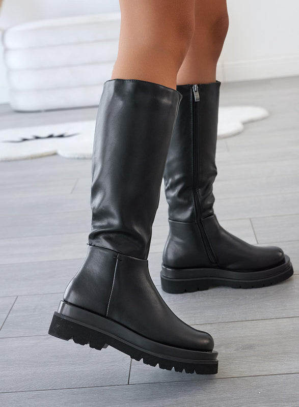 CLARKE - Bottines en similicuir noir