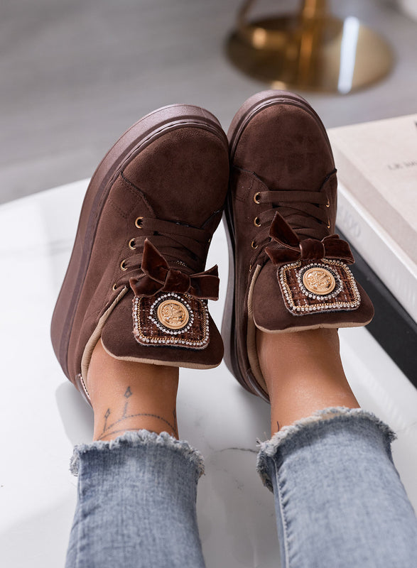 HANNA - Sneakers Donna Marroni con Suola Alta e Dettagli Gioiello oro