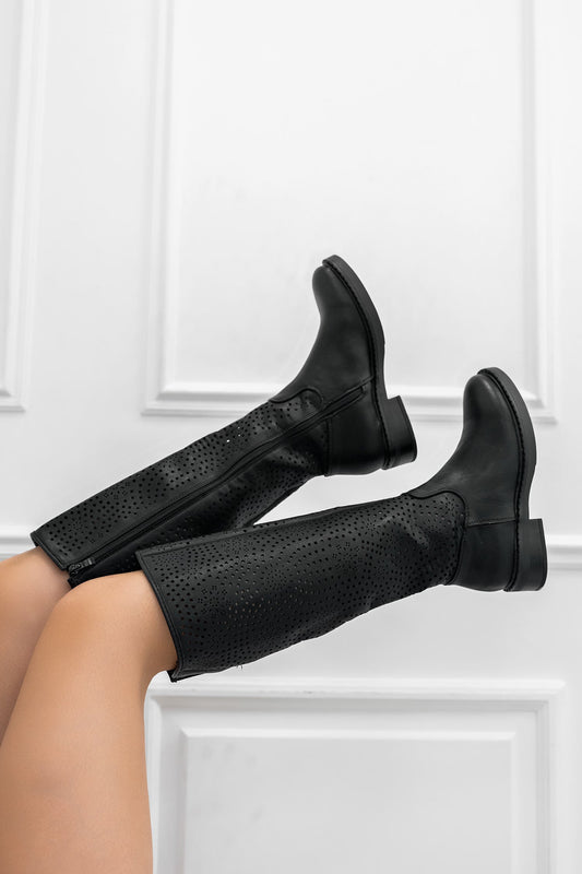 EMMA - Bottes perforées en faux cuir noir