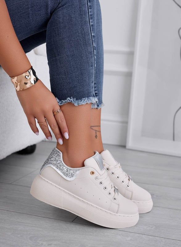 ZORA - Beige sneakers with silver glitter heel