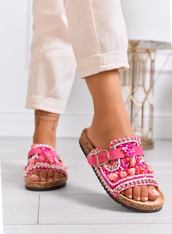 POLLY - Sandales mules fuchsia avec applications et boucle dorée
