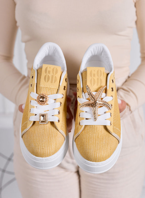LINDA - Sneakers gialle con Applicazioni Gioiello oro e Suola Platform