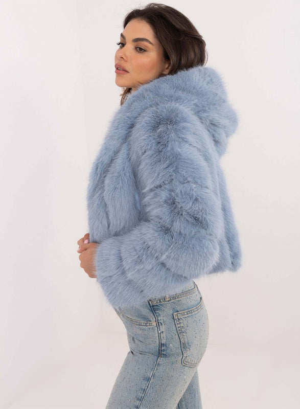 Veste courte en simili cuir avec capuche en fausse fourrure longue bleue