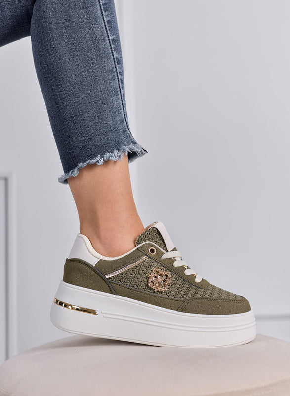 CLARA - Baskets vertes à plateforme avec inserts tressés et détails dorés