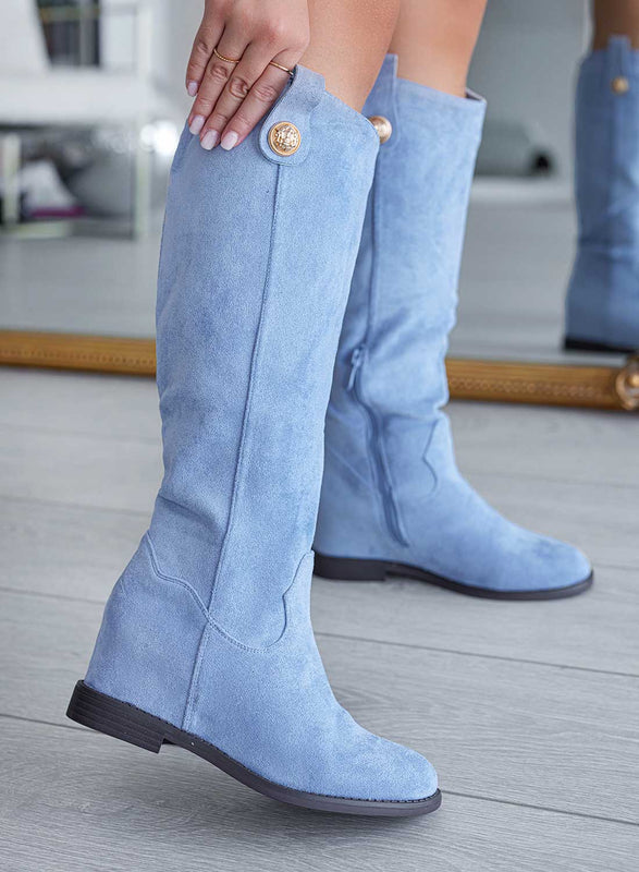 ROYAL - Bottes Alexoo bleu clair avec talon compensé intérieur et bouton doré