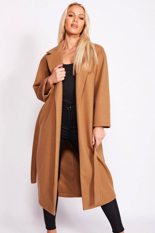 Cappotto lungo camel con laccio in vita