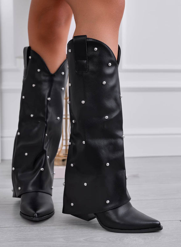 BRODIE - Camper boots noires à studs