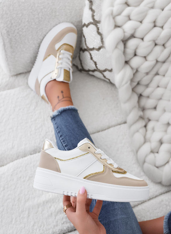 Sneakers con inserti fango e oro