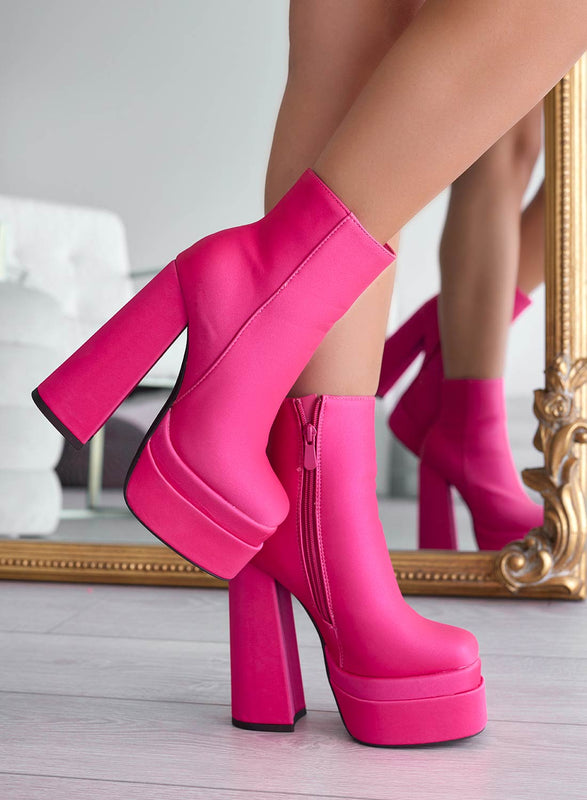 AVRIL - Bottines Alexoo fuchsia à talon haut