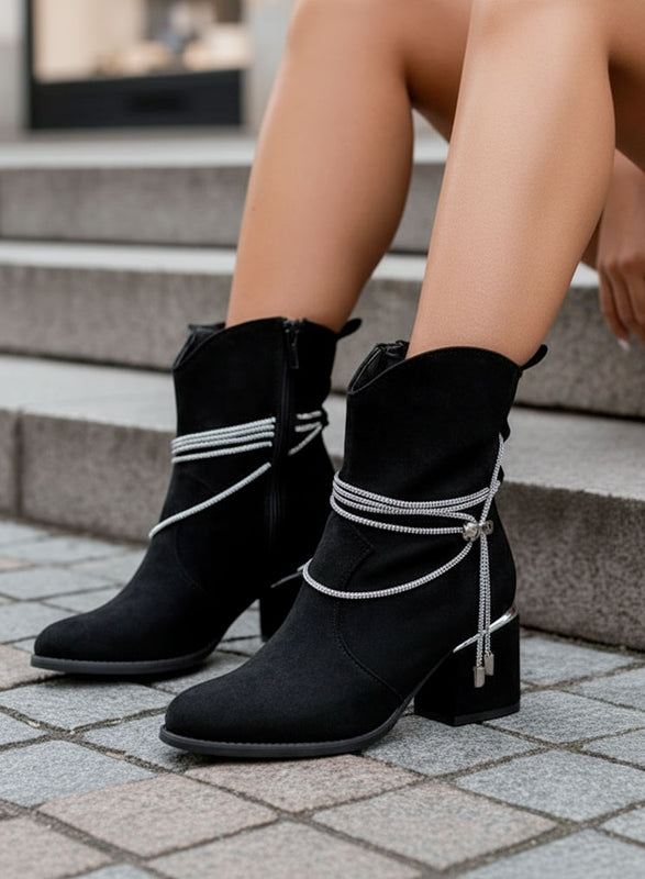 ZAFIRA - Botines negros Alexoo de ante con cordones de strass