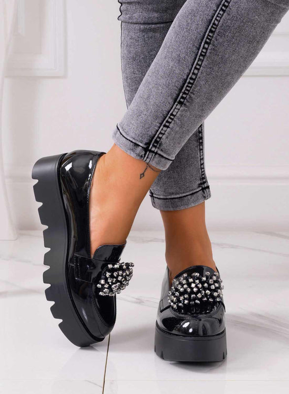 JESSY - Brogues en cuir verni avec strass noir