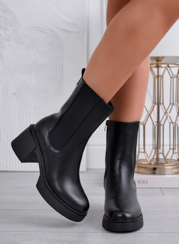 RUBY - Bottines noires avec élastique latéral