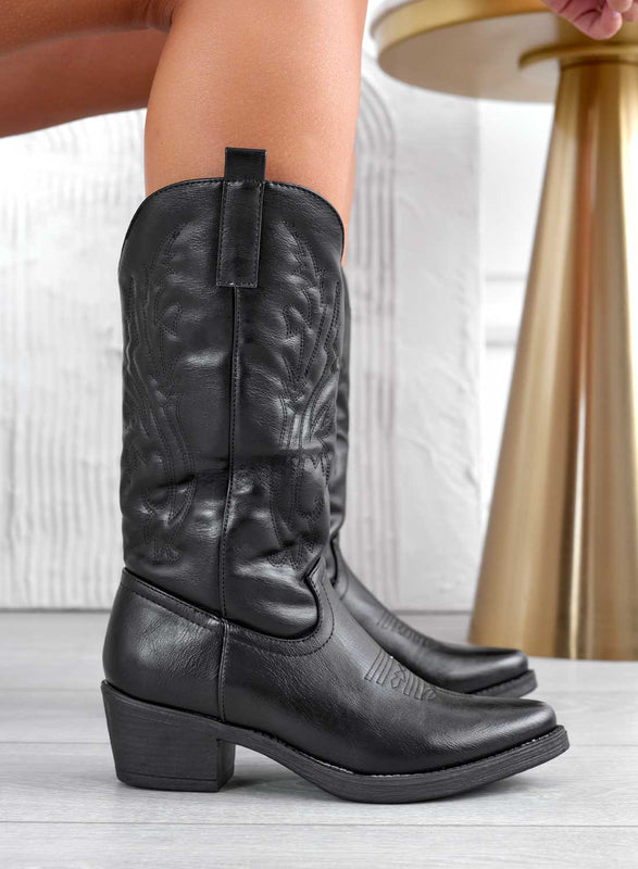 Bottes noires camperos avec broderie en relief