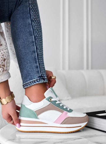 Baskets blanches avec empiècements contrastés
