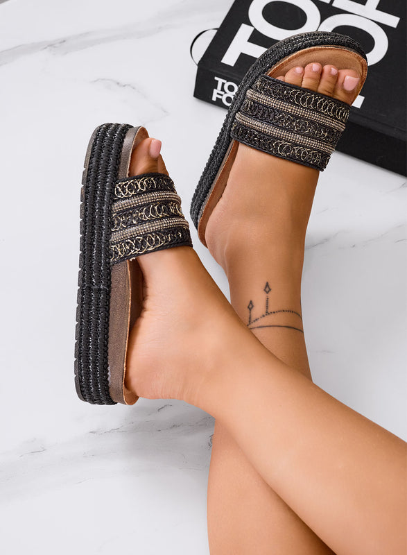 EDVIGE - Sandali neri Ciabatte platform con fascia ricamata oro