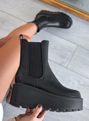 Bottines Alexoo noires avec semelle compensée et élastique latéral