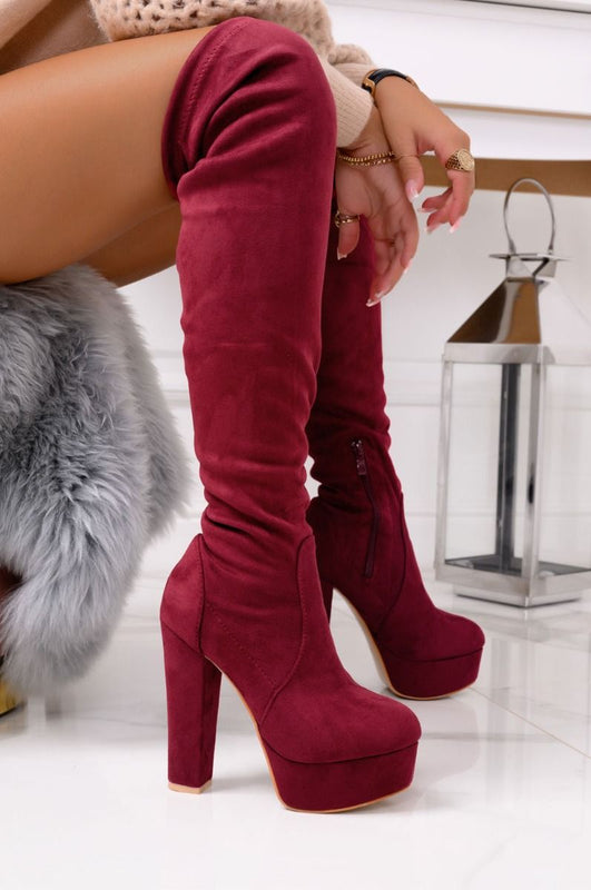 Bottes en daim bordeaux