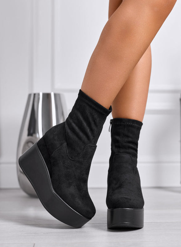 MIAA - Bottines Alexoo Compensées en daim noir