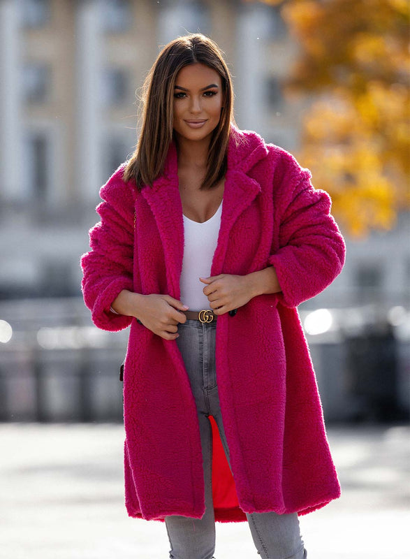 Manteau teddy fuchsia avec poches et bouton
