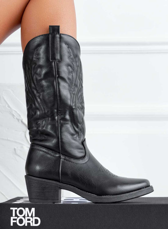 Bottes noires camperos avec broderie en relief
