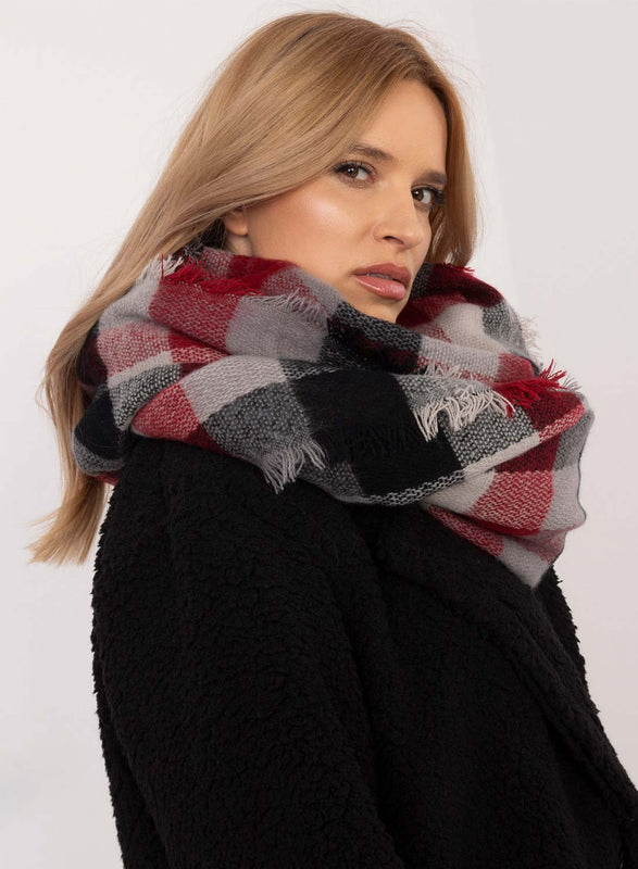 Écharpe noire avec panneaux contrastants