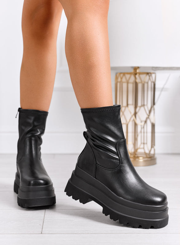 EVELIN - Bottines noires élastiquées style rangers avec semelle plateforme épaisse