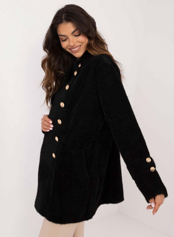 Manteau noir court avec boutons dorés