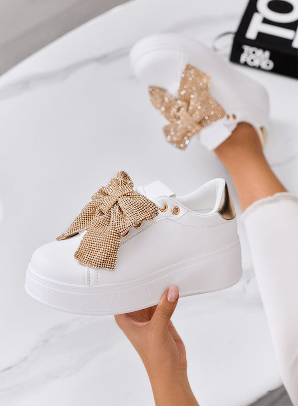 BELGA - Baskets blanches avec noeud strass doré