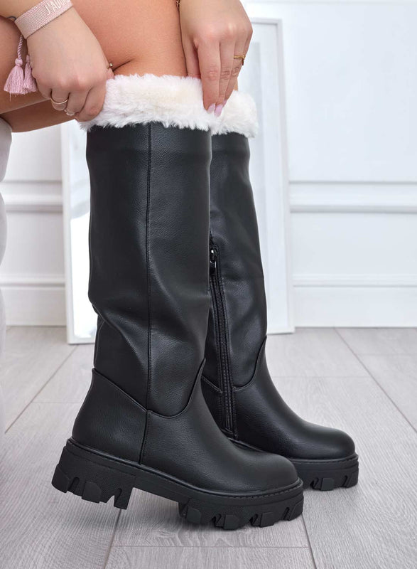 BELLE - Bottes noires avec semelle de combat et bordure en fourrure