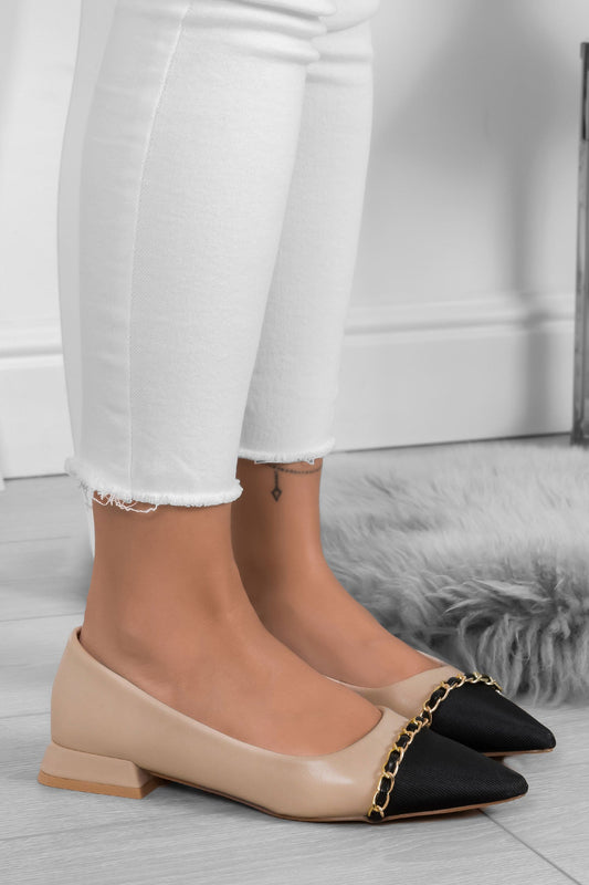 BEATRICE - Ballerines pointues beige avec chaîne