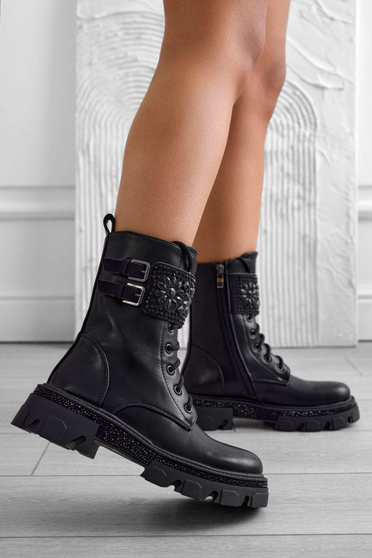 Bottines noires style rangers avec strass
