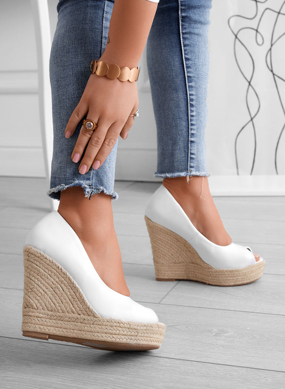 CLEO - Espadrilles blanches en similicuir avec semelle compensée