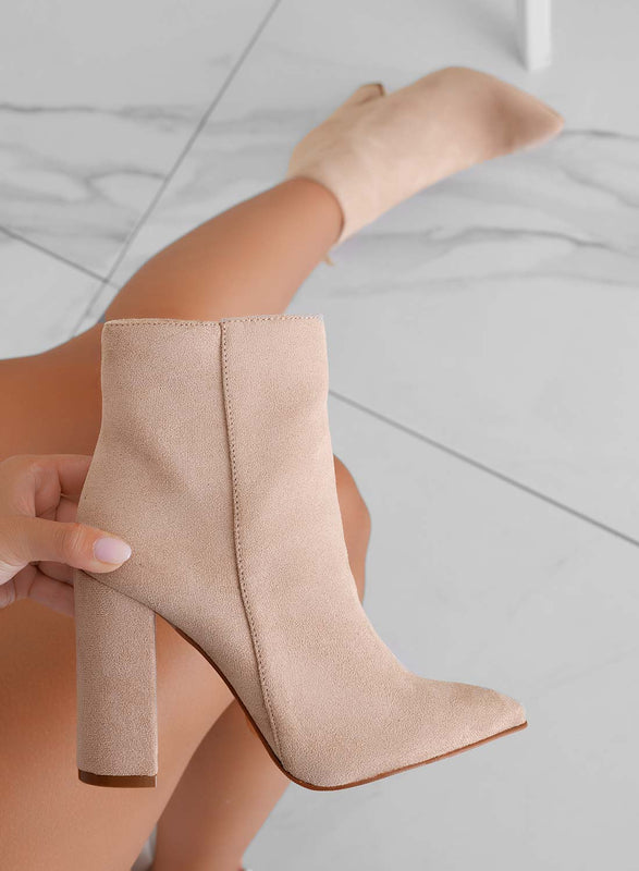 DORIS - Bottines à talons en daim beige