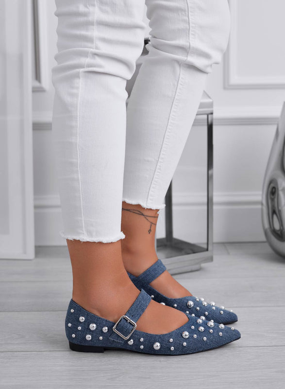 FRANCA - Ballerines pointues en denim bleu à studs sphères argentées