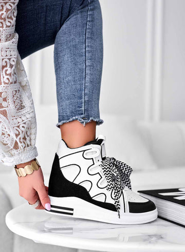 FAUNA - Baskets noires avec semelle compensée intérieure et lacets en tissu