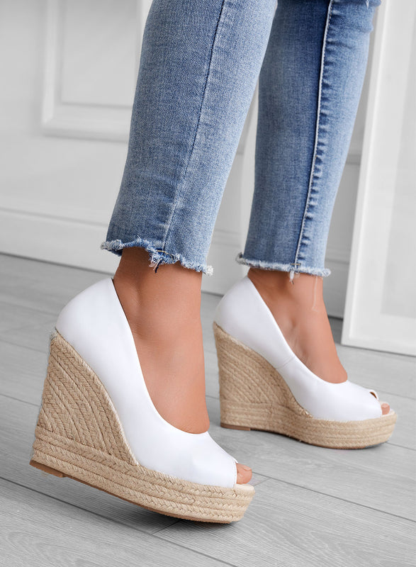 CLEO - Espadrilles blanches en similicuir avec semelle compensée