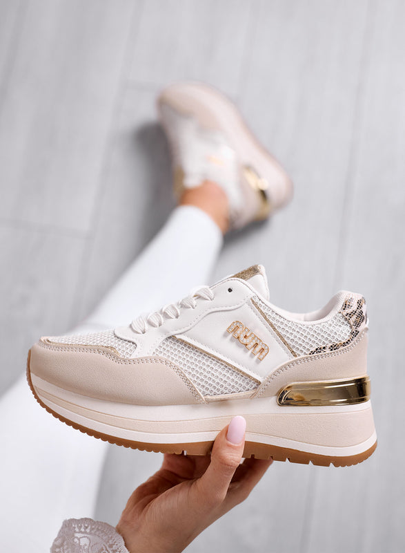 GIADA - Beige Sneakers with Mesh Inserts and Gold Details