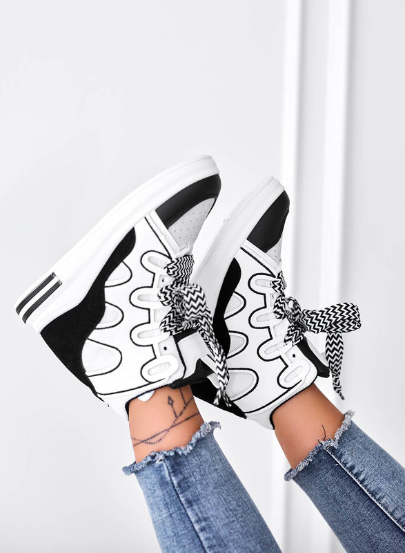 FAUNA - Baskets noires avec semelle compensée intérieure et lacets en tissu