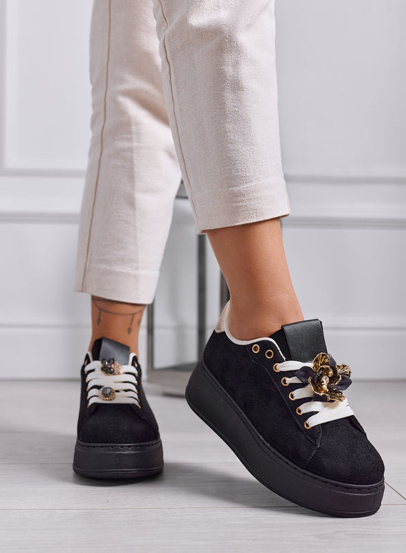 GWENDA - Sneakers Donna nera con Fiore Gioiello e Suola Platform