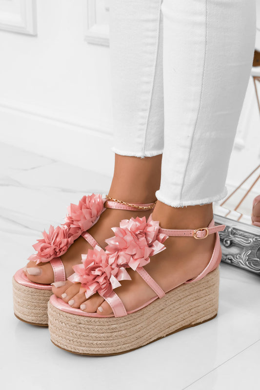 JANIS - Sandales à espadrilles en satin rose avec fleur appliquée