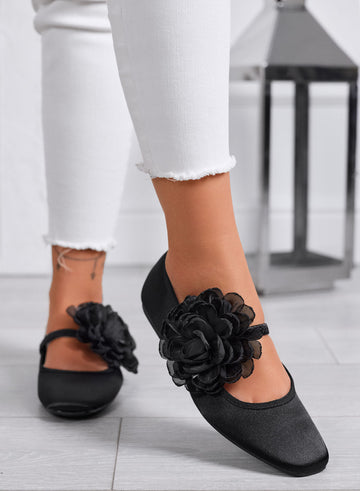 ATHENA - Ballerines noires élégantes en satin avec fleur décorative