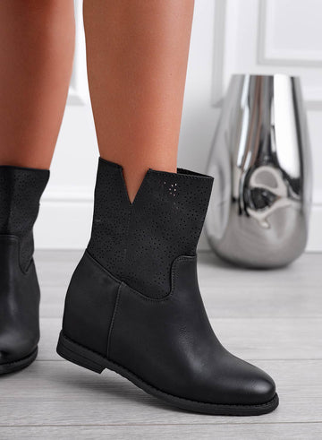 BEKY - Bottines noires ajourées avec semelle compensée intérieure
