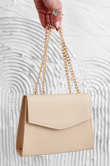 Pochette beige B217 avec chaîne dorée