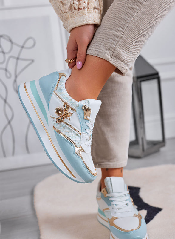 CARMEN - Sneakers azzurre con ape gioiello oro