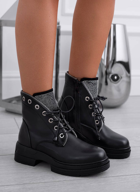 Bottines basses noires avec strass